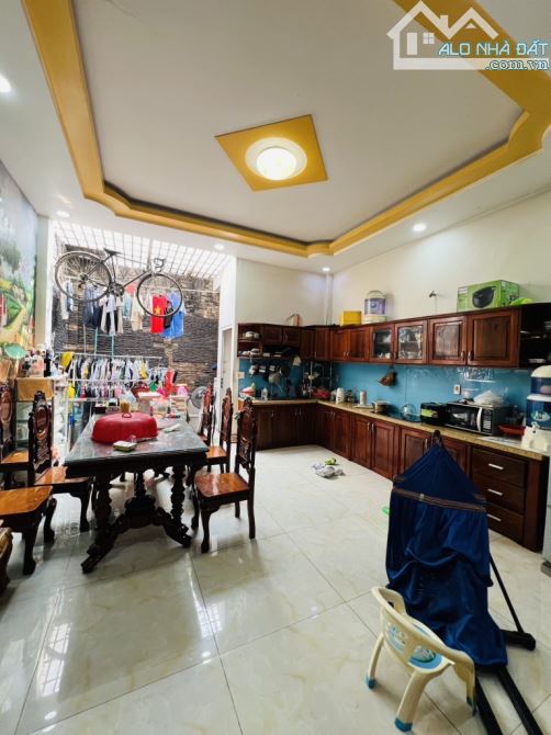 MẶT TIỀN KINH DOANH ĐỈNH - ĐƯỜNG SỐ 6 - TÂN TẠO A - GẦN KHU TÊN LỬA - 100M2 - 2 TẦNG BTCT - 4