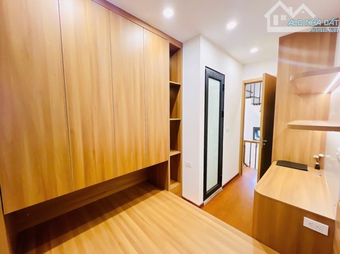Bán nhà Phố Hồng Mai- Nhà đẹp ở ngay - 4
