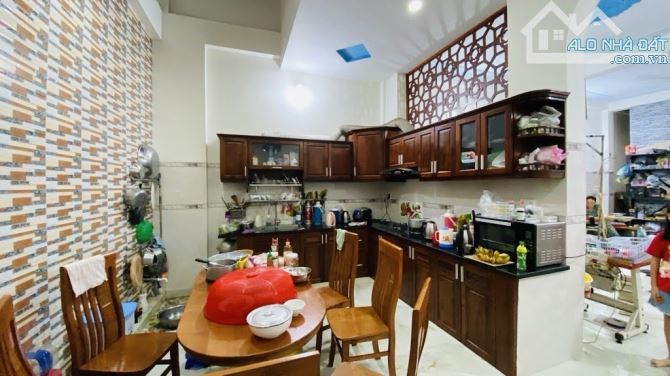 Bán nhà cc tự xây, 120m2, ôtô ngủ trong nhà, chỉ 6.5 tỷ, cạnh kdl Suối Tiên, Tp.Thủ Đức - 4