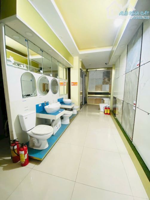 TOÀ NHÀ MẶT TIỀN KINH DOANH ĐƯỜNG HÀ HUY GIÁP - NGAY NGÃ TƯ GA GIÁP GÒ VẤP - VỪA Ở VỪA KIN - 4