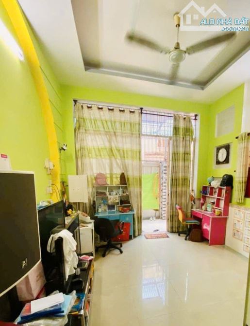 THÍCH QUẢNG ĐỨC - HẺM Ô TÔ THÔNG - NGANG 5M HIẾM - 3 TẦNG - 62M2 - 11 TỶ - 4