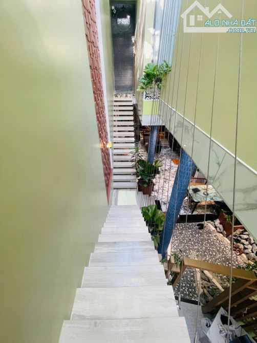 🌹Nhà 2 Tầng 4 Ngủ- View Hồ Bàu Tràm, Cạnh Công Viên- Gần Khu Biệt Thự Liên Chiểu- Giá 5.4 - 5