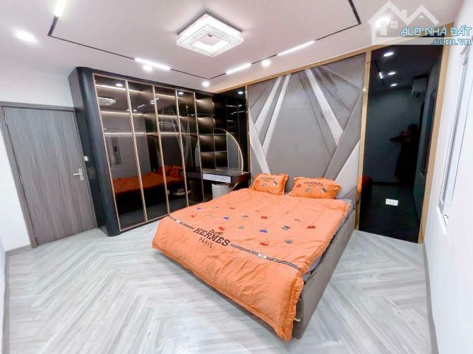 SIÊU ĐẸP-TẬP THỂ NỘI THẤT XỊN HƠN CẢ CHUNG CƯ CAO CẤP-VIEW MẶT PHỐ THI SÁCH- 2 MẶT THOÁNG - 5