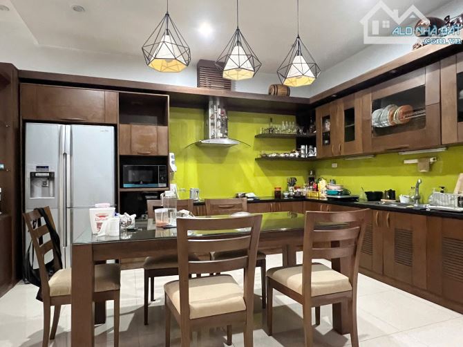 Phố Trung Kính To, 122m2 2 Thoáng, MT 5.7m 4 Tầng, Đường 10m, Vỉa Hè, Ở & Văn Phòng - 5