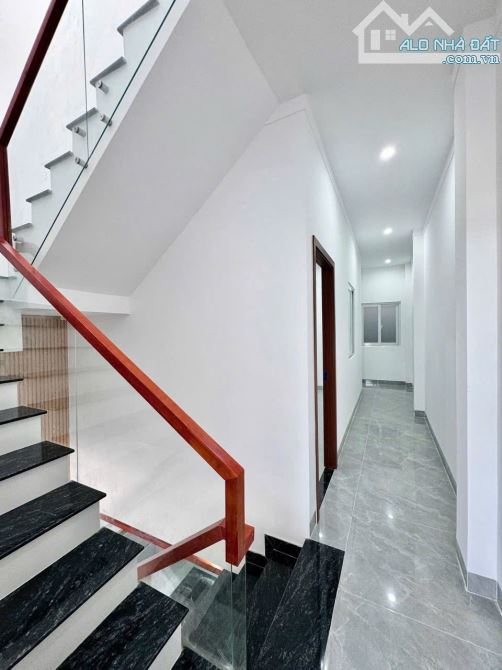 Chính Chủ gởi bán căn nhà 1 trệt 1 lầu 145 m2 SHR thổ cư mặt tiền đường hoàng minh Chánh - 5