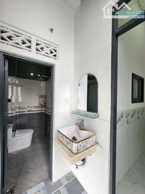nhà trệt lầu 105,4m2 3ty1 TL gần chợ Khánh Long cây xăng Hạnh Nguyên 500m, p.Thái Hòa - 5