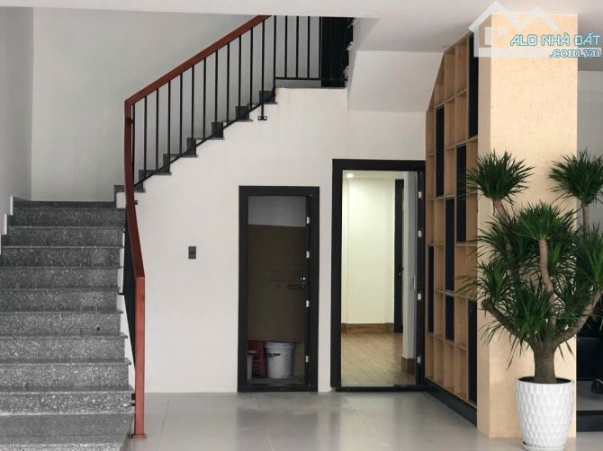 Toà căn hộ doanh thu ổn định 155m2, 5 TẦNG 1 TUM - Doanh thu 60 TRIỆU/THÁNG - GIÁ chỉ 15.2 - 5