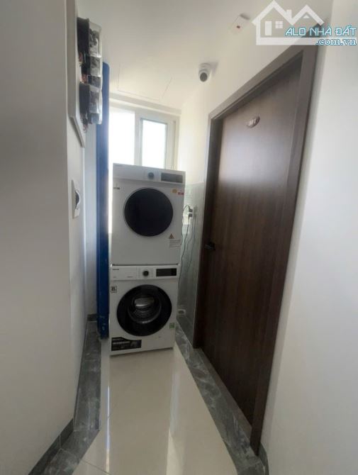 Bán tòa căn hộ 7 tầng, 21 phòng, dòng tiền 110 triệu/tháng, đường 5.5m Tiên Sơn 7 - 5