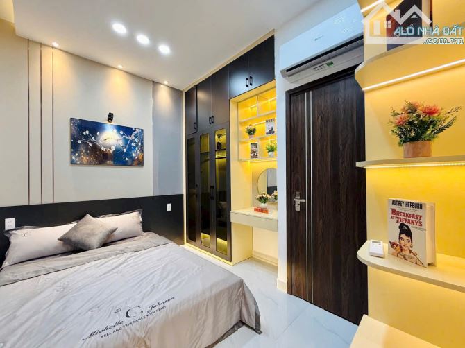 BÁN NHÀ NGUYỄN THÁI SƠN MỚI ĐẸP Ở NGAY - 5
