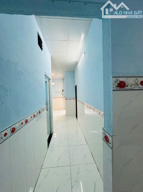 CHỦ GỞI BÁN NHÀ CẤP 4 (DT: 67M2) SỔ RIÊNG THỔ CƯ100% NGAY CÔNG AN P.BỬU HOÀ. GIÁ CHỈ 1,6TỶ - 5