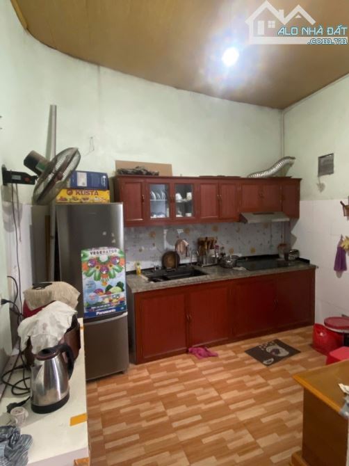 MUA BÁN NHÀ DÂN XÂY 3 tầng x76m2 , 50m ra vành đai 3.5 , oto vào nhà , NGÕ THÔNG KD - 5