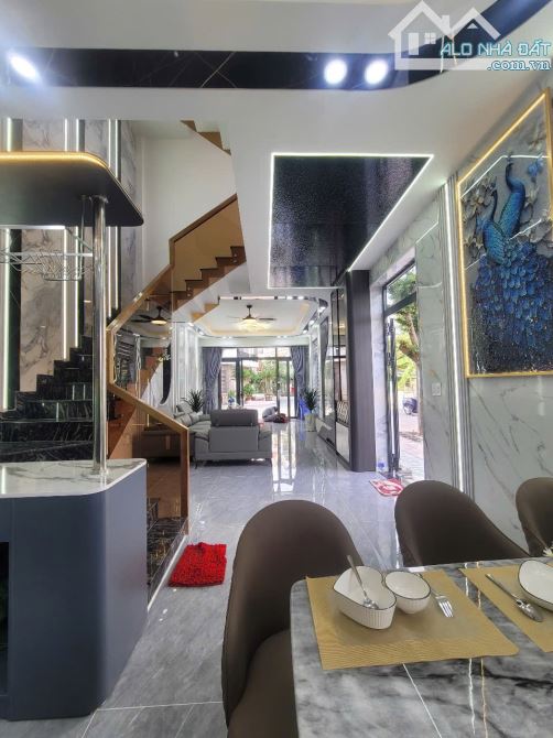 6,8Tỷ TL🔥Bán nhà Hoàn Công góc 2 mặt tiền, đường trục chính KDC p.Bình Chuẩn, Tp Thuận An - 5