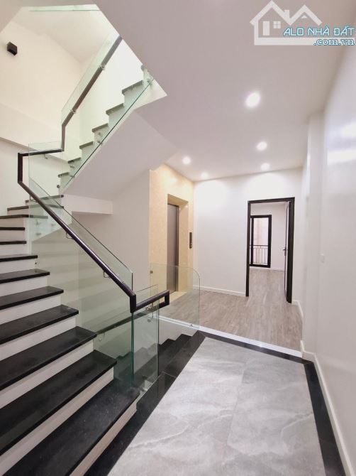 BÁN NHÀ MẶT PHỐ BẠCH THÁI BƯỞI - HÀ ĐÔNG - VỈA HÈ - Ô TÔ TRÁNH - 90M X 6 TẦNG - MT 4.5M - 5
