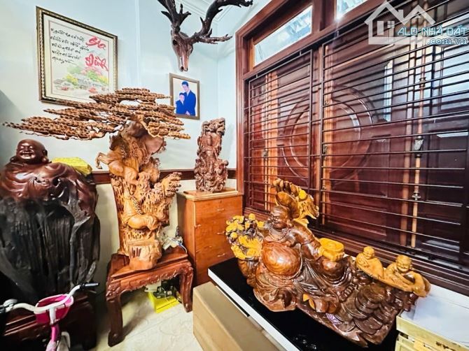 Mặt tiền P13 Tân Bình, 390m2, 20m x 20m, dòng tiền 4 tỷ/năm, gần nhà ga T3 - 5