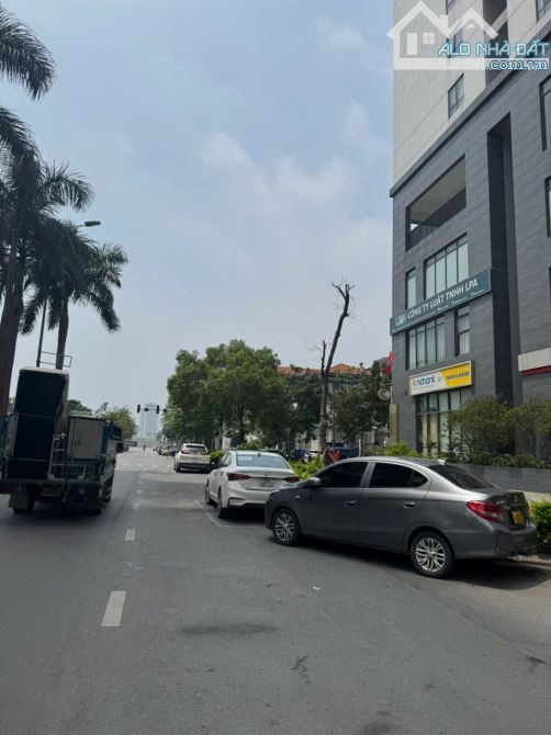 CHO THUÊ VĂN PHÒNG NGUYỄN VĂN HUYÊN GIÁ 5 TR- 10 TRIỆU - 5