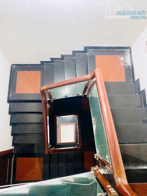 MẶT TIỀN ĐƯỜNG NHỰA 10M XE TẢI TRÁNH-KINH DOANH ĐA NGÀNH NGHỀ-5.2Mx13m-4 TẦNG-P15 TÂN BÌNH - 5