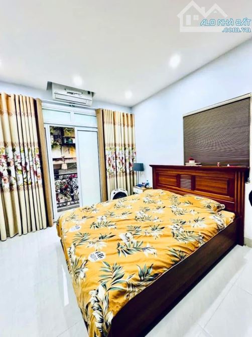 Hoa khôi cực hiếm - vip Tôn Đức Thắng, view hồ, thang máy, ô tô đỗ cửa, tặng full nội thất - 5