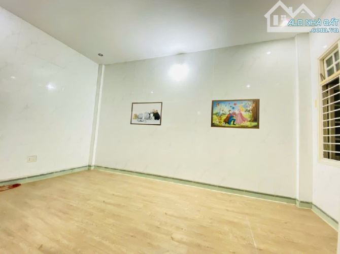 🎉🎉MUA 1 ĐƯỢC 2 - DIỆN TÍCH KHỦNG HƠN 151M2- NGANG HƠN 9M- NHÀ 2 TẦNG VÕ DUY NINH - 5