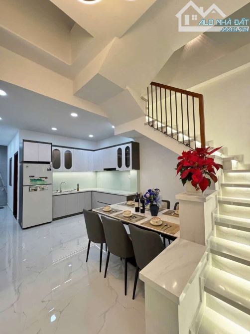 Bán nhà 2 tầng mới hiện đại,sát mặt tiền Trương Thị Hoa. 4x20m. HXH. Giá 6,25 tỷ tl - 5