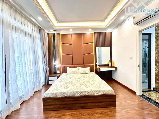 Hàng kịch độc! Bán nhà đất Yên Hoà, ngõ thông, thang máy, DT 30m2X MT 4.6m giá 10.5 tỷ - 5