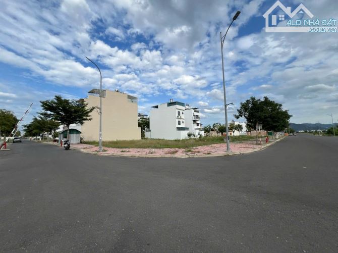 BÁN LÔ GÓC ĐẸP ĐỐI DIỆN CÔNG VIÊN MẶT TIỀN ĐƯỜNG 27M GÓI 5 MỸ GIA (THÁI HƯNG) - 5