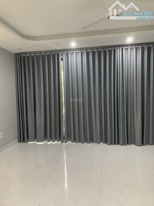 Cho thuê cả căn 6 tầng Louis City, mặt đường 30m, hoàn thiện đẹp giá tư 30tr/tháng. - 5