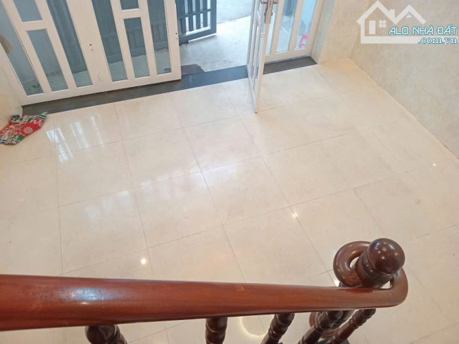 Bán nhà 1T1L mặt tiền đường 198 - Phước Long A. 3.95 tỷ - 5