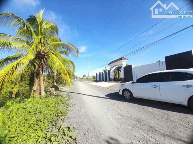 Siêu Phẩm, 1000m2 đất có 200m2 thổ cư View Kênh chỉ 1.55 tỷ - 5