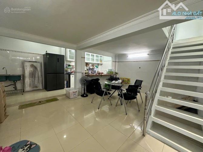 BÁN NHÀ RIÊNG - DT: 6.5 x 25M( NỞ HẬU) TỔNG 200M - PHẠM HỮU LẦU - QUẬN 7, GIÁ 10.9 TỶ - 5