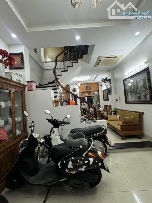 Bán nhà mễ trì thượng 52m 5 tầng 9tỷ - 5