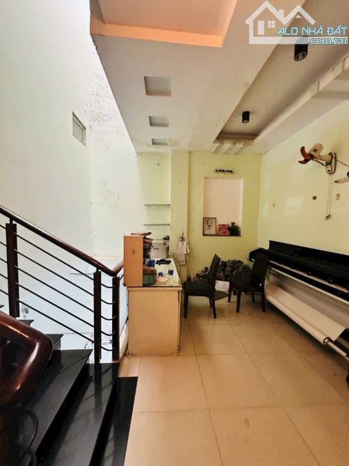NHÀ 2 MẶT TIỀN- ĐƯỜNG XE TẢI THÔNG- 90M2 ,4PN - GIÁ CHỈ 5.95 TỶ - GẦN TRƯỜNG NGUYỄN HỮU CẦ - 5