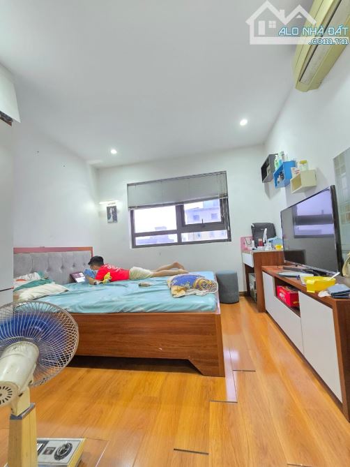 Bán căn hộ cao cấp Hateco Hoàng Mai – 3 ngủ, 2 WC, sát hồ Yên Sở, 78/82m², giá 4.35 tỷ - 5