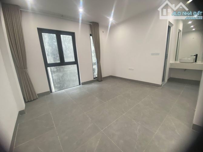 DUY NHẤT 1 CĂN - NHÀ ĐẸP PHỐ MINH KHAI - NGÕ RỘNG - FULL NỘI THẤT - XE 3 GÁC CHẠY VÈO VÈO - 5