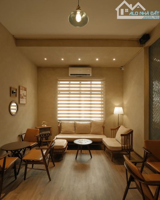 CHO THUÊ BIỆT THỰ 26/ NGUYỄN BỈNH KHIÊM, QUẬN 1 - 7M X 20M 2 TẦNG - GIÁ CỰC TỐT 42TR - 5
