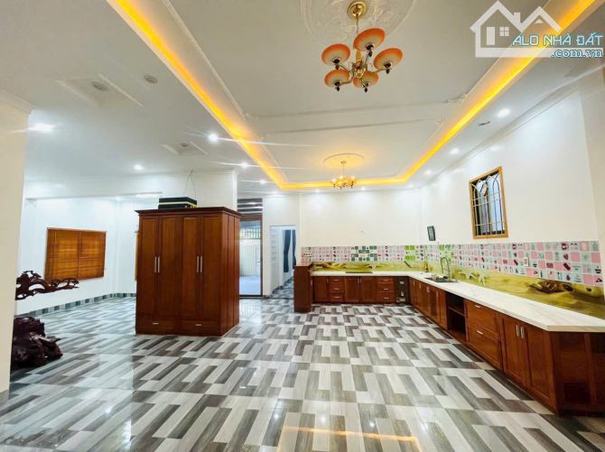 NGỘP! CHỦ CẦN BÁN GẤP NHÀ 1 TRỆT 2 LẦU NGAY CHỢ HIỆP HÒA, DT 80M2, 4PN, ĐƯỜNG ĐẶNG VĂN TRƠ - 5