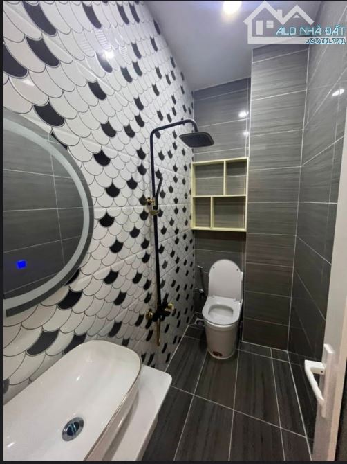Bán nhà mới  phạm văn chiêu phường 9 gò vấp 4 tầng 47m² 5ty99 - 5