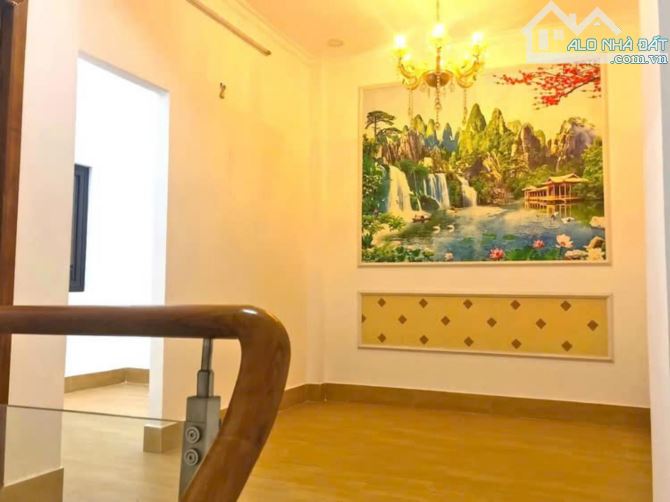NHÀ PHỐ MỚI ĐẸP 6,2*11 HXH GIÁP PHÚ MỸ HƯNG QUẬN 7 TẶNG NỘI THẤT XỊN XÒ CHỈ 7,5 TỶ - 5