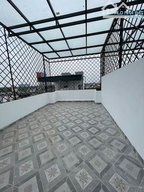Bán Nhanh Nhà Bát Khối 42m 6 Tầng Thang Máy mặt tiền 3.9m Chỉ 8.4 Tỷ Long Biên Gara ÔTô - 5