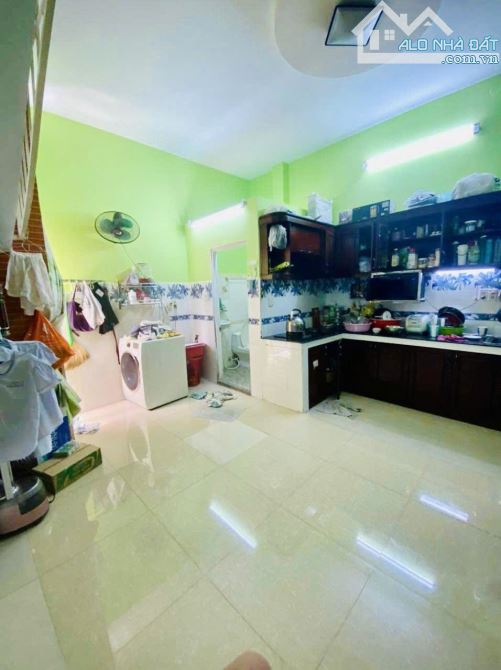 THÍCH QUẢNG ĐỨC - HẺM Ô TÔ THÔNG - NGANG 5M HIẾM - 3 TẦNG - 62M2 - 11 TỶ - 5