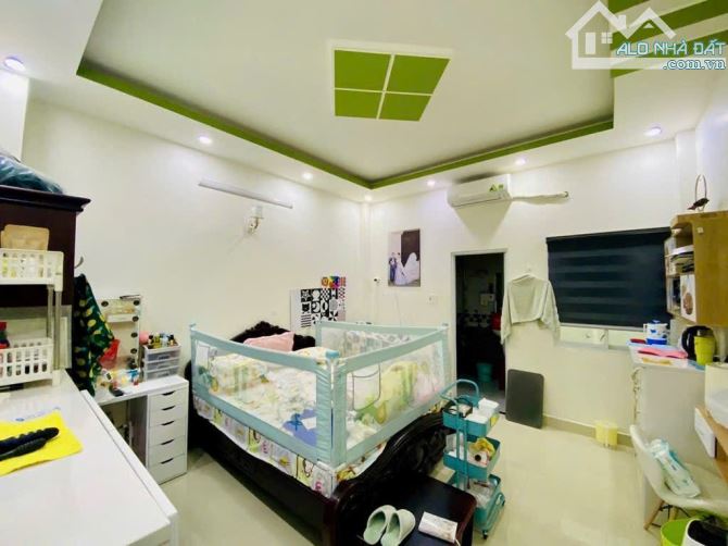 KHU CHỢ PHẠM VĂN BẠCH, TÂN BÌNH-99.5M2-3TẦNG-Ô TÔ 4 CHỖ ĐỔ CỬA-NHỈNH 7TỶ TL - 6