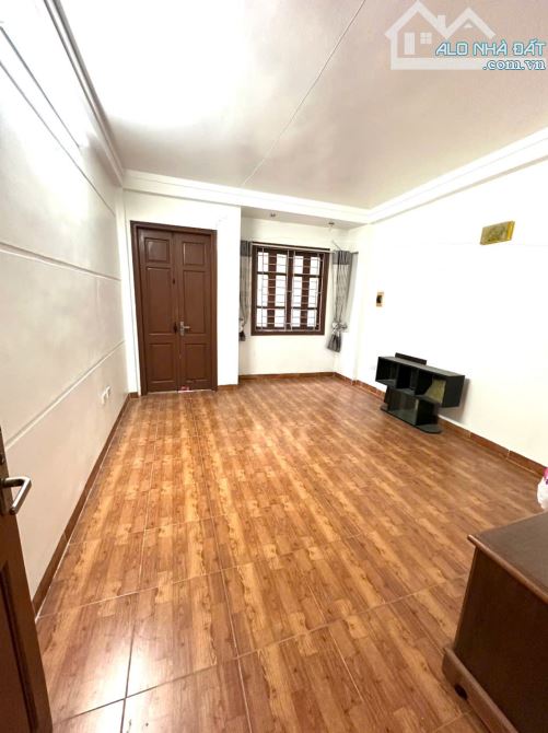 CHÍNH CHỦ CẦN BÁN NHÀ 5 TẦNG – NGÕ 200 VĨNH HƯNG, HOÀNG MAI - 6