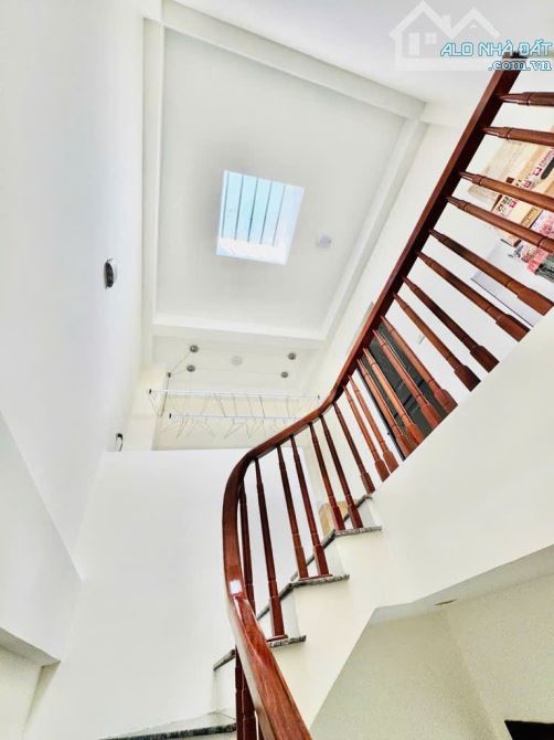 Bán nhà 6 tầng mặt phố Lê Quý Đôn 40m2. Giá 13.5 tỷ. Full nội thất có thang máy - 6