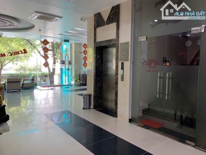 BÁN KHÁCH SẠN  3 SAO,  MẶT TIỀN VIP THÁI VĂN LUNG, TRUNG TÂM Q1, DT: 9x27 KC: Hầm 11 Tầng - 6
