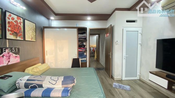 Bán nhà 5 tầng (4 x 11m) hẻm 1 sẹc Âu Dương Lân P3, Q8 tặng nội thất - 6