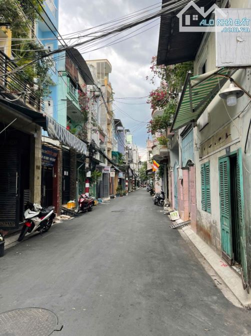 🏠 BÁN NHÀ 3 TẦNG – HẺM XE HƠI THÔNG THOÁNG Q.TÂN BÌNH   CHỈ 3.5 TỶ - 6