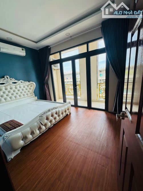 Bán nhà MT MINH PHỤNG Q11-Vị trí đắc địa, Kinh doanh sầm uất, giá 11,5 tỷ - 6
