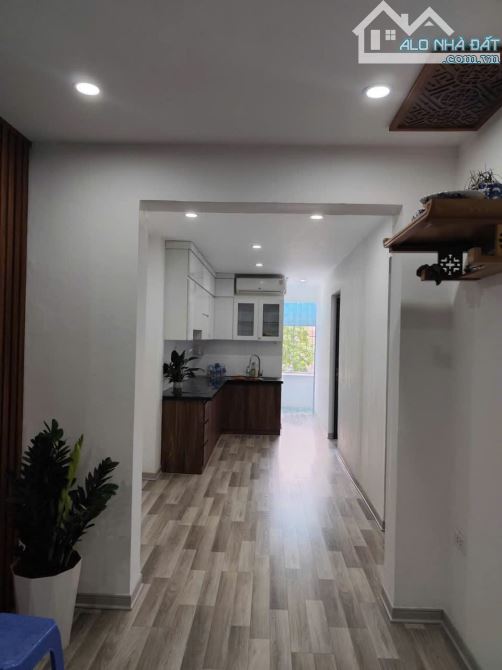 BÁN TT THANH XUÂN BẮC,ÔTÔ ĐỖ CHÂN CẦU THANG,NHÀ ĐẸP FULL NT Ở NGAY,72M,2PN,2WC,GIÁ 2,59 TỶ - 6