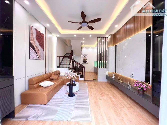🔥 NHÀ PHỐ MỚI 100% - MẶT TIỀN HÒA CƯỜNG BẮC - 3 TẦNG ĐẸP NHƯ MƠ - CHỈ 5.09 TỶ - 6