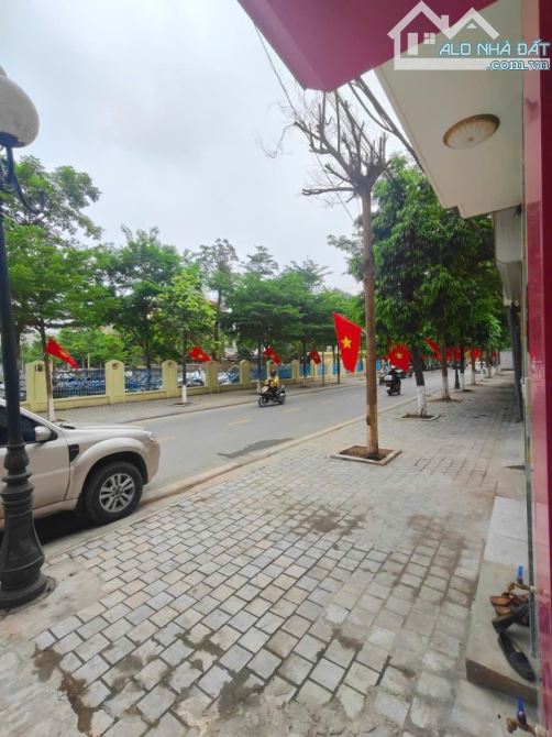 B.Á.N NHÀ THỊ TRẤN ĐAN PHƯỢNG , 91M2, 11 TỶ 2, Ô TÔ TRÁNH, VỈA HÈ, KINH DOANH ĐỈNH. - 6