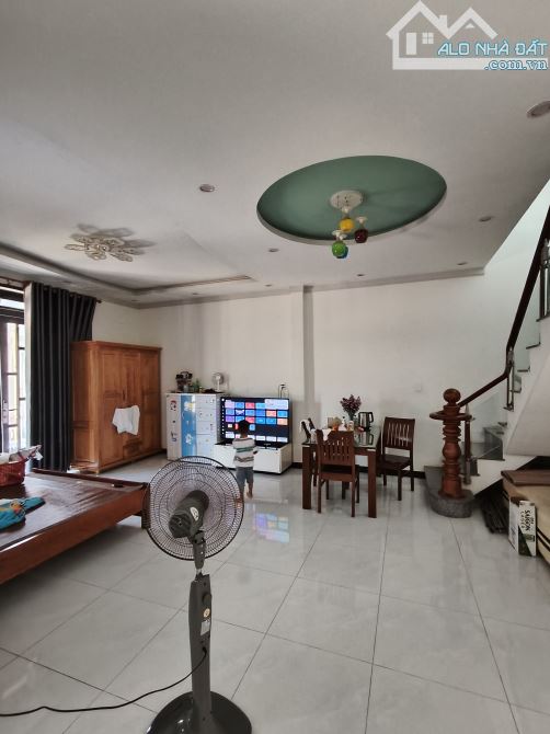 Bán nhà sổ riêng thổ cư gần chợ Thanh Hóa - 6